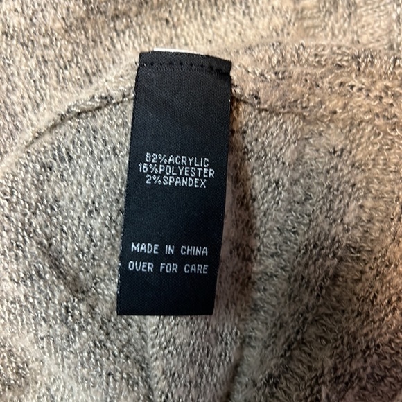 Mid-weight cardigan - Picture 7 of 9